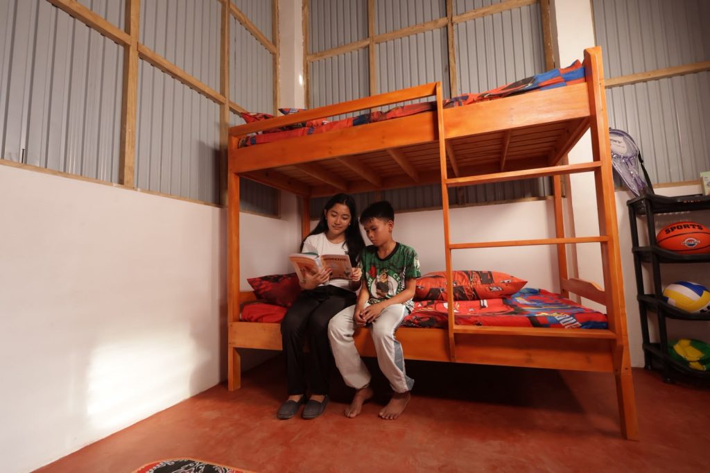 By providing a safe and accessible place to stay closer to school, the dormitory gives learners an environment where they can rest, study, and focus on their education while being surrounded by a community that respects and values their Indigenous identity.
